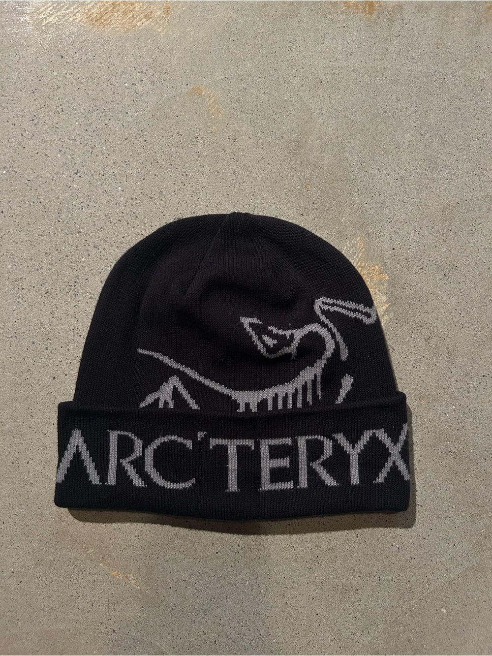Arc'teryx Black Beanie with Gray Logo